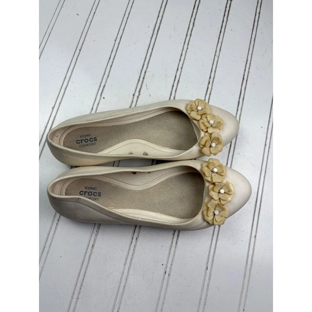 Crocs Lina Flower White Comfort Ballet Flats Women's Size 6